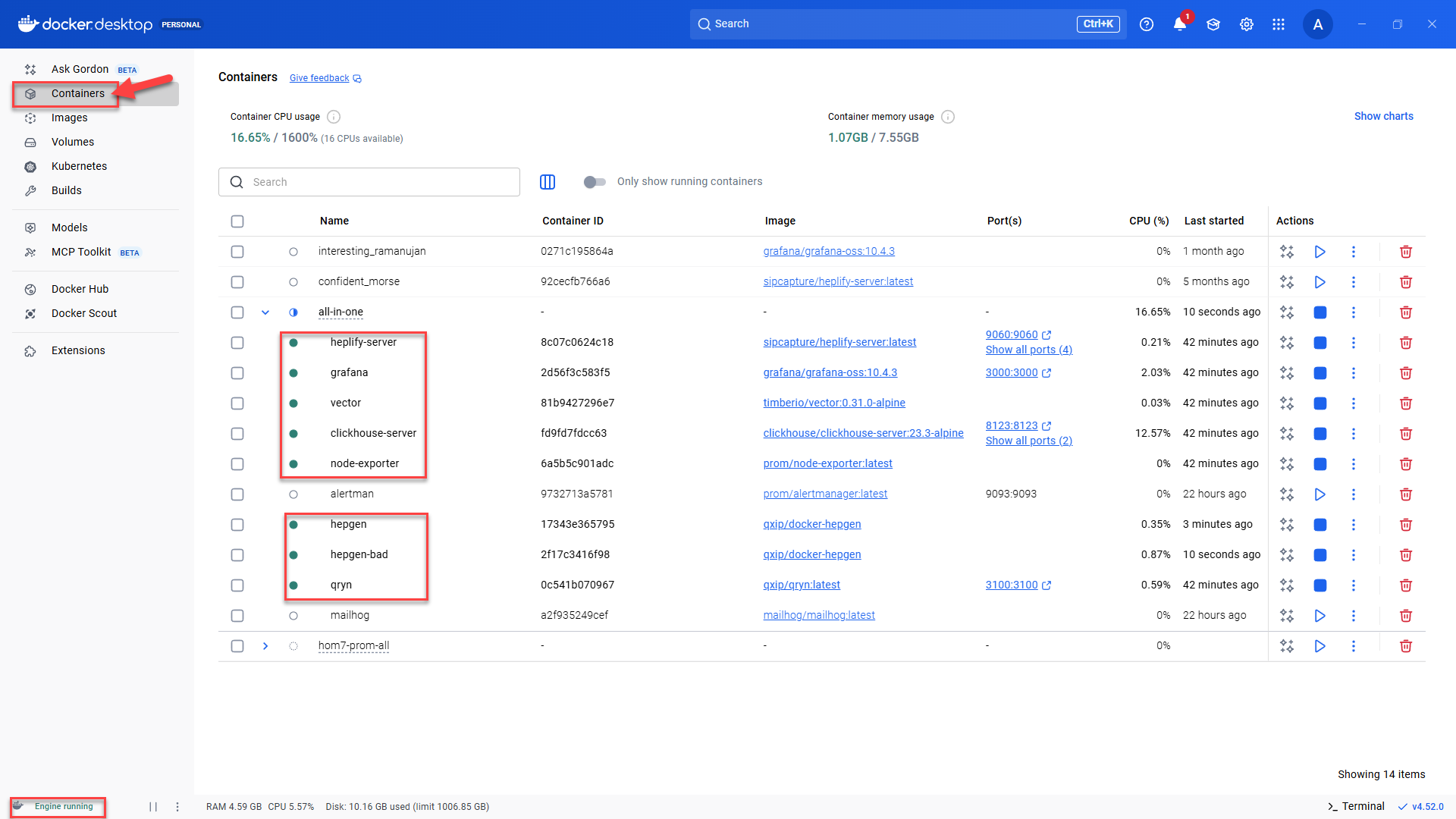 Screenshot: Docker Desktop with container overview and running services.